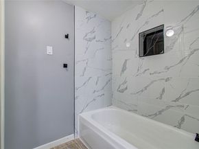 8421 Hearth Drive 31, Houston TX 77054