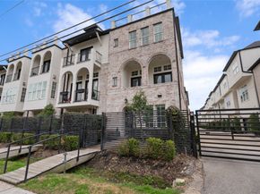 2613 Maxroy Street, Houston TX 77007