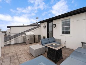 2613 Maxroy Street, Houston TX 77007