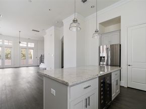 2613 Maxroy Street, Houston TX 77007