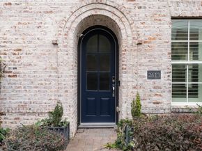 2613 Maxroy Street, Houston TX 77007