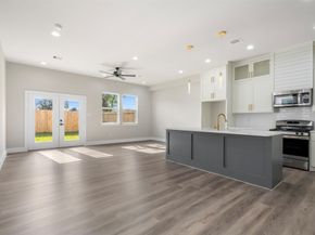 7220 Avenue B, Houston TX 77011