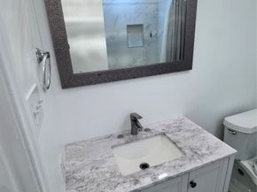 10466 Hammerly Boulevard 70, Houston TX 77043