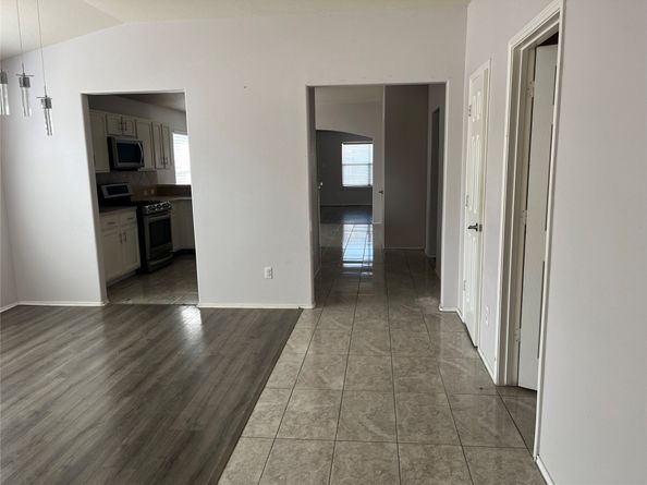 631 Kiley Drive, Houston TX 77073