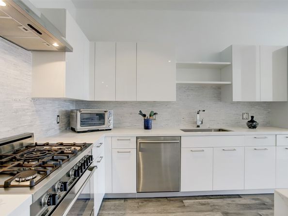 1211 Caroline Street 1001, Houston TX 77002