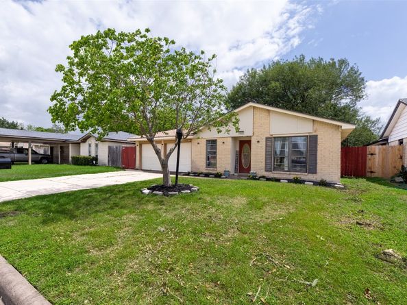 12127 Glenhollow Drive, Houston TX 77048