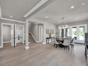 22 Lakeside Cove, The Woodlands TX 77380