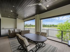 22 Lakeside Cove, The Woodlands TX 77380