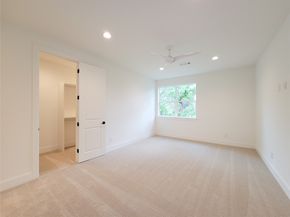 1922 Norcrest Dr Drive, Houston TX 77055
