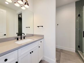1922 Norcrest Dr Drive, Houston TX 77055