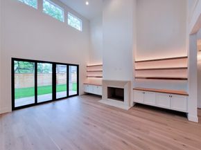 1922 Norcrest Dr Drive, Houston TX 77055
