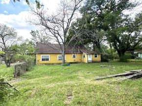 9901 Wiloak Street, Houston TX 77078