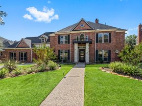 24611 W Kingscrest Circle, Spring TX 77389