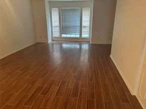 13190 Trail Hollow Drive 3190, Houston TX 77079