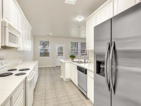 39 Camellia Grove Circle, The Woodlands TX 77382