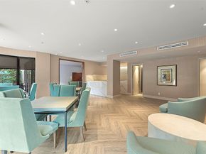 5000 Montrose Boulevard 16B, Houston TX 77006