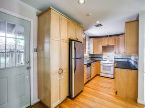 2250 W Main Street, Houston TX 77098