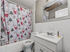 7355 Iwo Jima Road, Houston TX 77033
