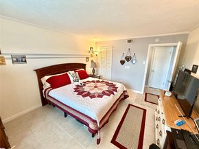 7900 Westheimer Road 103, Houston TX 77063