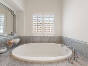 70 Lake Reverie Place, Tomball TX 77375