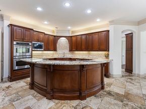 6 Harmony Links Place, The Woodlands TX 77382