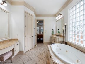 6 Harmony Links Place, The Woodlands TX 77382