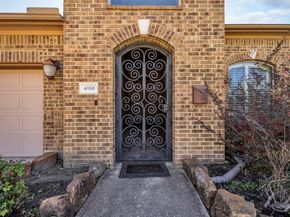 4818 Briscoe Street, Houston TX 77033