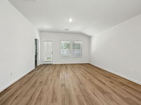 11436 Dark Amethyst Drive, Houston TX 77048