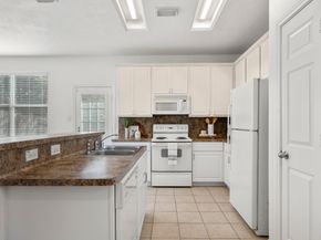 2911 Hackamore Hollow Lane, Houston TX 77014