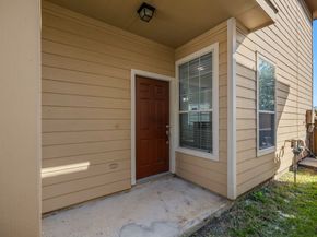 2911 Hackamore Hollow Lane, Houston TX 77014