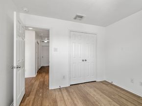 2911 Hackamore Hollow Lane, Houston TX 77014