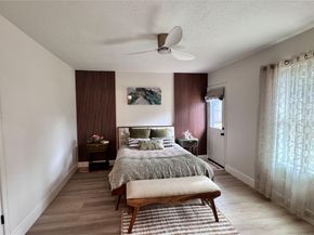 3221 Durhill Street, Houston TX 77025