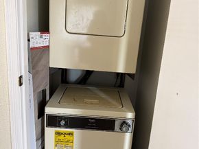 2120 El Paseo Street 3308, Houston TX 77054