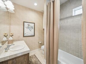 5417 Dickson Street A, Houston TX 77007