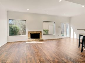 702 Augusta Drive 702, Houston TX 77057