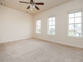 1027 Saint Charles Street, Houston TX 77003