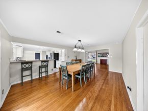 6015 De Moss Drive, Houston TX 77081