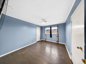 6015 De Moss Drive, Houston TX 77081