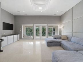 3 Farington Way, The Woodlands TX 77382