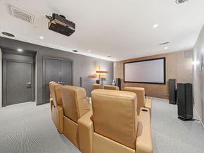 3 Farington Way, The Woodlands TX 77382