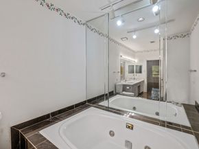 3124 Holly Hall Street 3124, Houston TX 77054