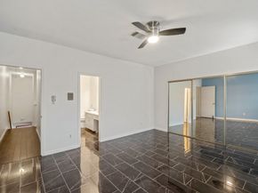 3124 Holly Hall Street 3124, Houston TX 77054