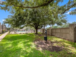 3124 Holly Hall Street 3124, Houston TX 77054