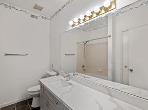 3124 Holly Hall Street 3124, Houston TX 77054