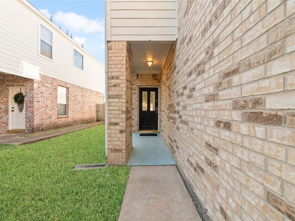 18315 Grove Brook Lane, Cypress TX 77429