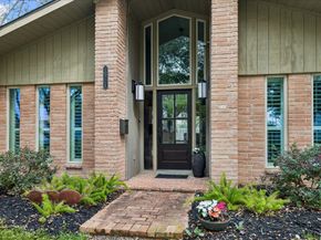 10714 Sugar Hill Drive, Houston TX 77042