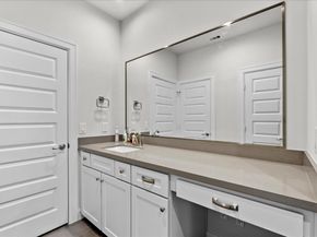2808 Grand Fountains Drive D, Houston TX 77054