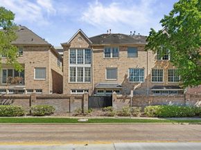 20 Stalynn Lane, Houston TX 77027