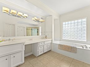 20 Stalynn Lane, Houston TX 77027
