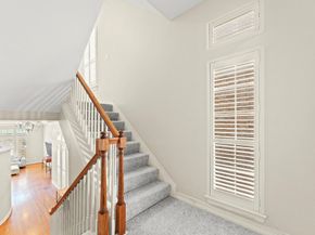 20 Stalynn Lane, Houston TX 77027